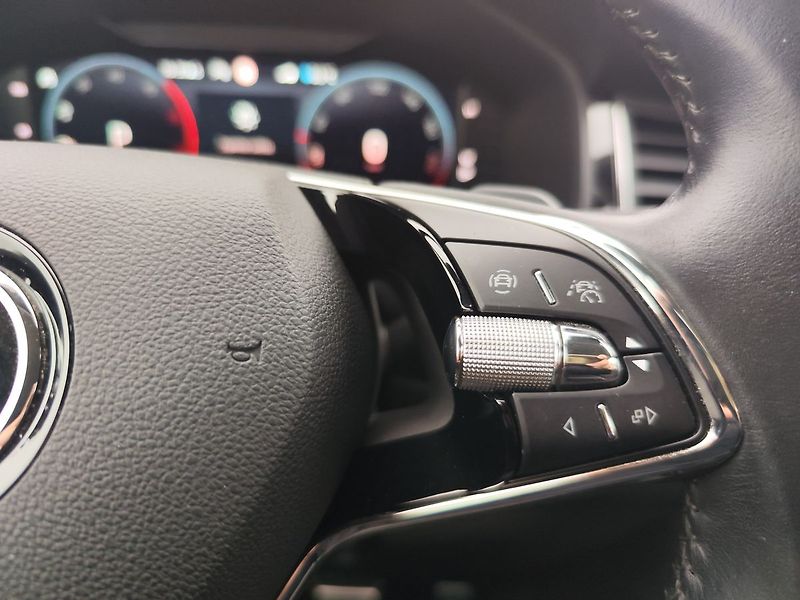 Škoda Kodiaq 2.0 TDI/147kW L&K DSG 4x4 - fotka 32 z 40