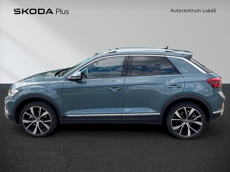 Volkswagen T-Roc (2023) STYLE 1,5 TSI 110 KW DSG - fotka 3 z 29