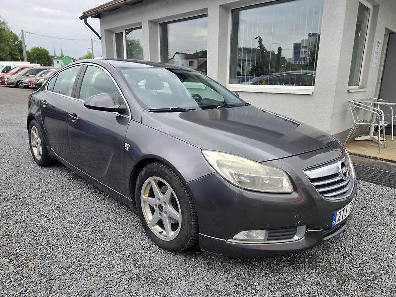 Opel Insignia 2.0CDTI Opc Line - fotka 1 z 20