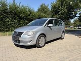 Volkswagen Touran 1.6 75kw Trendline 7 míst - náhled 1