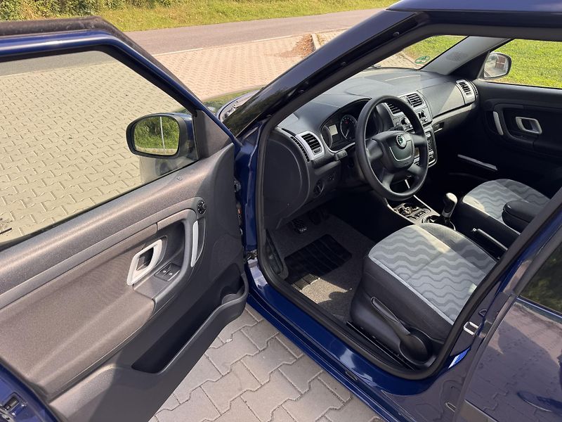 Škoda Roomster 1.4i 63Kw Ambition - fotka 7 z 18