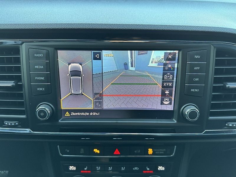 Seat Ateca (2018) 1.4TSi LED Navi Kamera ACC - fotka 17 z 50