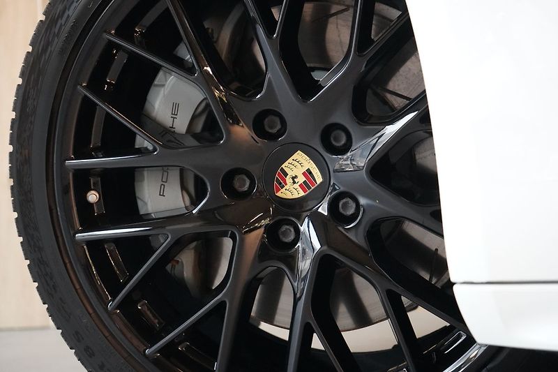 Porsche Panamera 4S Sport Turismo, Ventilace - fotka 16 z 50