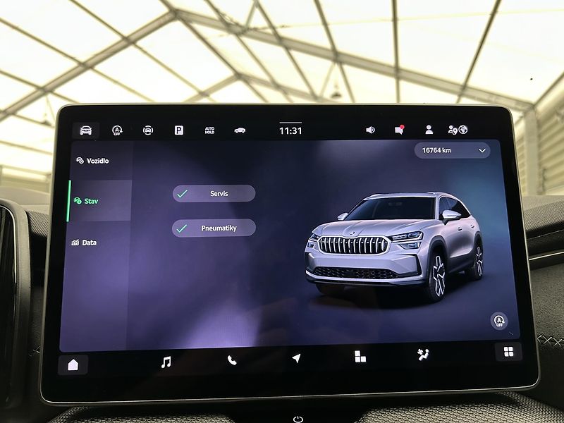 Škoda Kodiaq 2.0 TDI 4x4 SportLine - fotka 8 z 28