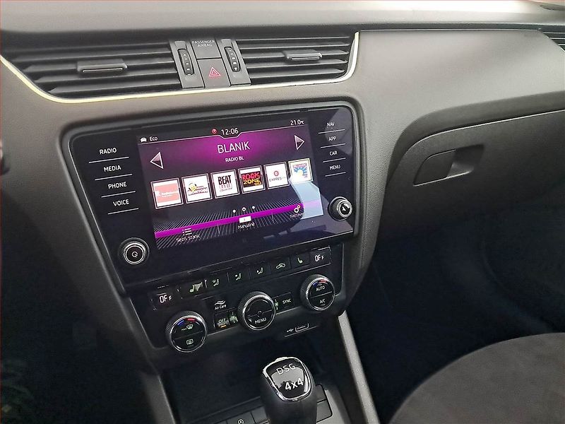 Škoda Octavia (2018) Laurin&Klement 2.0 TDI, 4X4 - fotka 12 z 22
