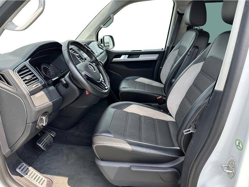 Volkswagen Multivan 2,0 TDI / 146 kW PanAm 4MOT DS - fotka 11 z 26