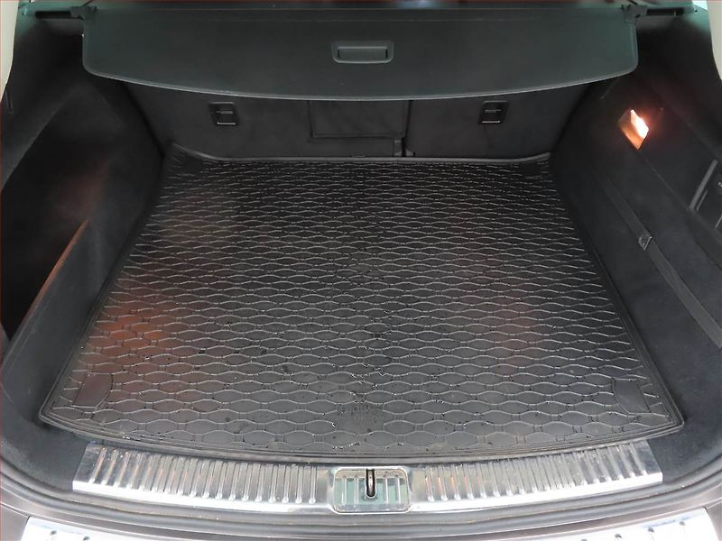Volkswagen Touareg (2016) 3.0 TDI - fotka 14 z 21