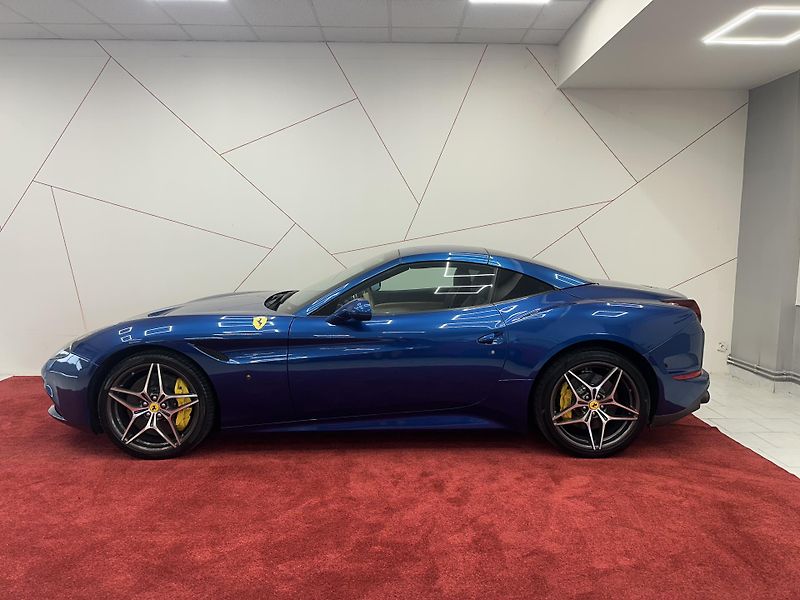 Ferrari California (2017) T 3.9 HGTE*VENTILACE*CARBON - fotka 4 z 20