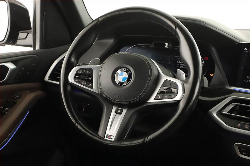 BMW X5 (2021) xDrive30d - fotka 8 z 20