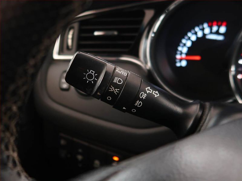 Kia Ceed (2016) GT Line 1.0 T-GDI, ČR,1.maj - fotka 16 z 22