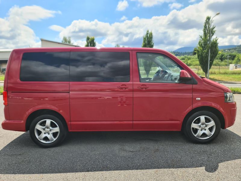 Volkswagen Multivan T5 2.0 TDi 103-KW KLIMA 7-MÍST - fotka 6 z 42