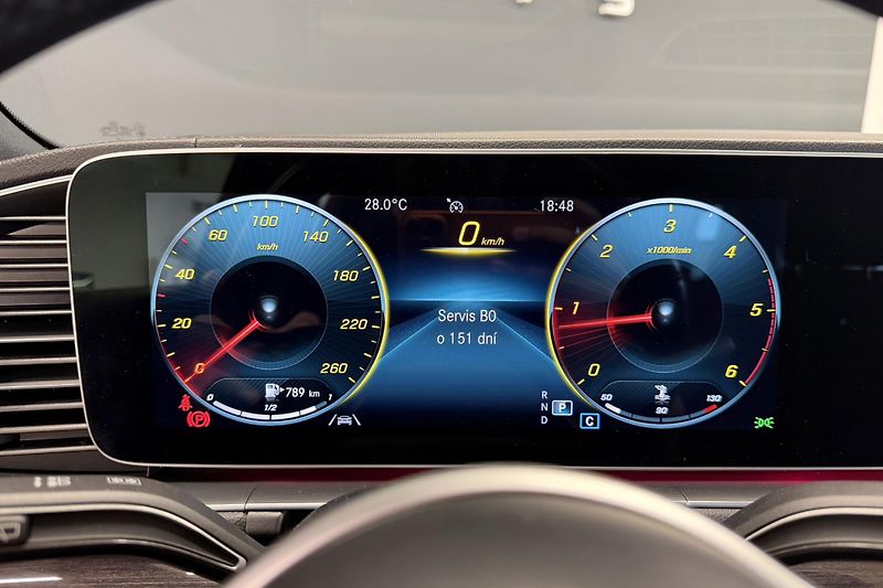 Mercedes-Benz GLE (2021) GLE 300d 4Matic AMG Line - fotka 52 z 94