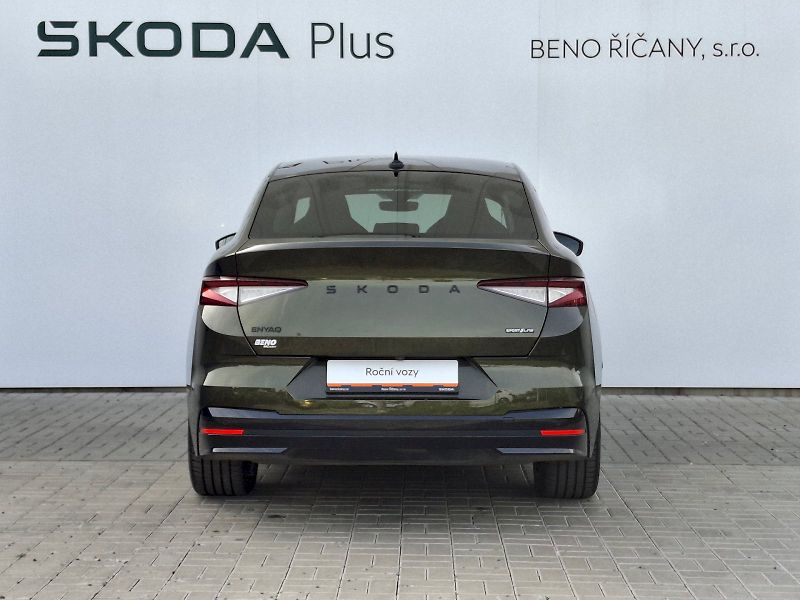 Škoda Enyaq (2025) iV SportLine 4x4 85x 210kW - fotka 17 z 35
