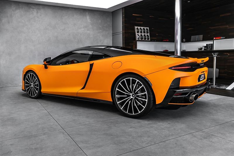 McLaren Ostatní - fotka 6 z 23