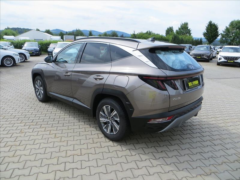 Hyundai Tucson 1,6 CRDi mHEV Smart 100kW - fotka 5 z 26