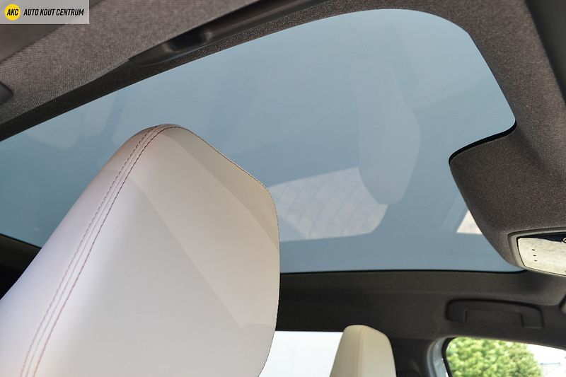 Renault Espace ICONIC E-TECH FULL HYBRID 200k - fotka 13 z 78