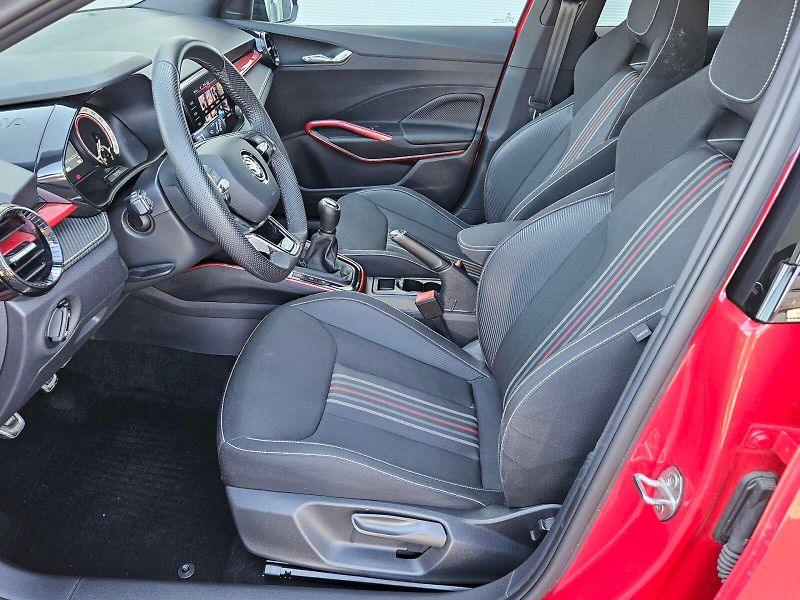 Škoda Fabia (2023) Monte Carlo TSI 70/1.0 M5F - fotka 13 z 27