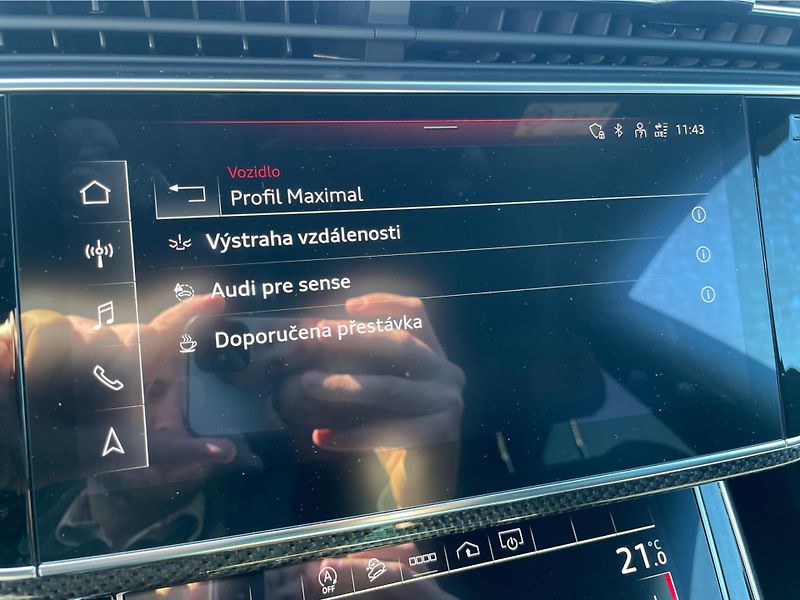 Audi SQ8 4.0 TFSI - fotka 19 z 25