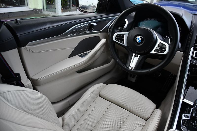BMW Řada 8 840d xD M-SPORT HUD H/K  - fotka 23 z 62