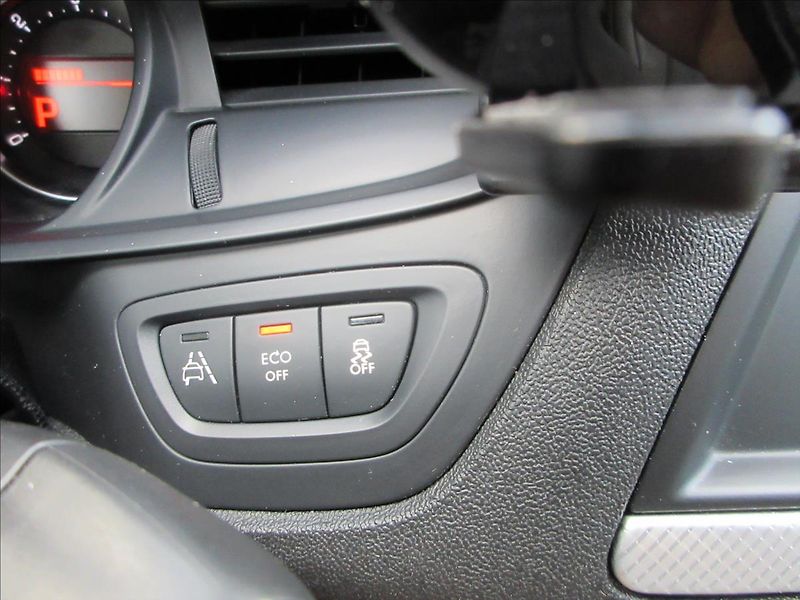 Citroën C5 2,0 HDi, Exclusive, Tourer, 1. - fotka 26 z 39