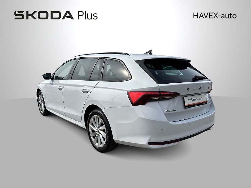 Škoda Octavia (2024) Combi 2.0 TDI Selection - fotka 31 z 32