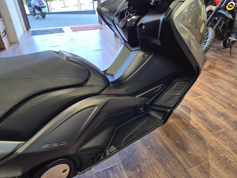 Yamaha T-Max 530 (2012) - fotka 15 z 21
