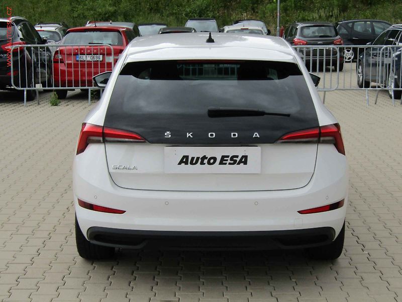 Škoda Scala (2022) 1.5 TSi, ČR, Style, DSG - fotka 5 z 15