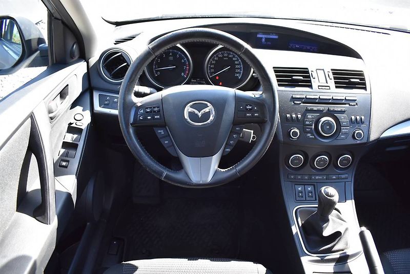 Mazda 3 2,0 MZR SPORT,TZ,1.MAJ TOP - fotka 11 z 19