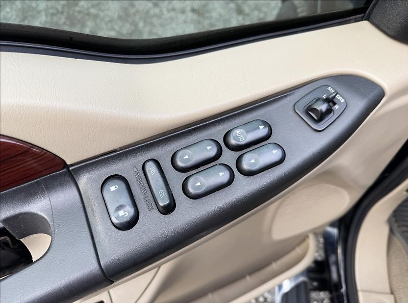 Ford Excursion 6,0 V8 4X4 KŮŽE TAŽNÉ NOVÁ STK - fotka 19 z 39