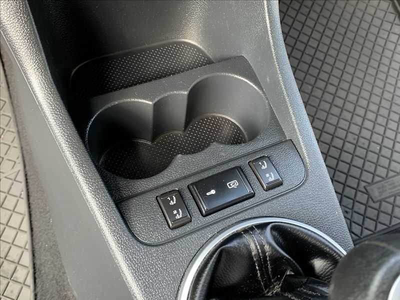 Škoda Fabia 1,2 TSI,ČR - fotka 12 z 18