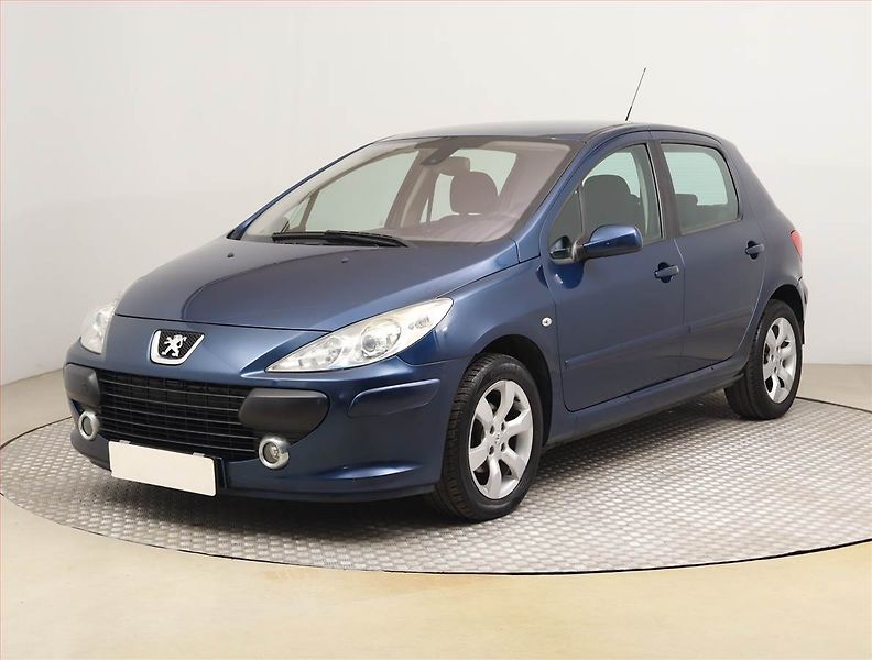 Peugeot 307 (2006) 1.6 16V, nová STK, Tažné - fotka 2 z 19