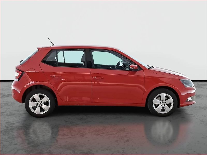 Škoda Fabia (2018) 1.0 TSI, Tempomat - fotka 6 z 15