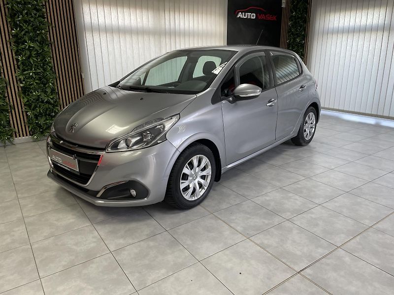 Peugeot 208 1.2 PT ČR 1.MAJ.SERVISKA       - fotka 3 z 25