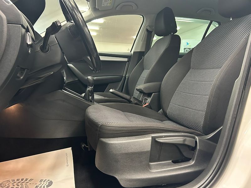 Škoda Octavia (2018) 1.4 G-Tec Ambition 2018 | Záru - fotka 16 z 71