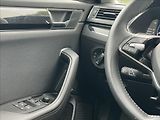 Škoda Superb 1,5 TSI DSG Combi L&K DCC+ACC - náhled 13
