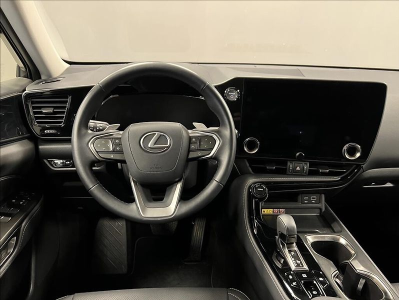 Lexus NX 350h 350H 2,5 HEV EXECUTIVE TOP - fotka 5 z 17