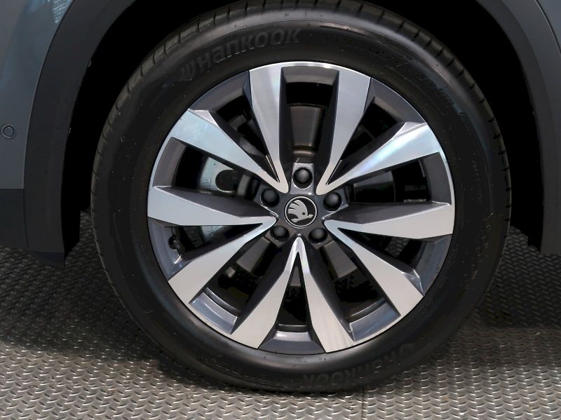 Škoda Kodiaq (2026) EXCLUSIVE 2.0TDI 142KW 4x4 DSG - fotka 12 z 49
