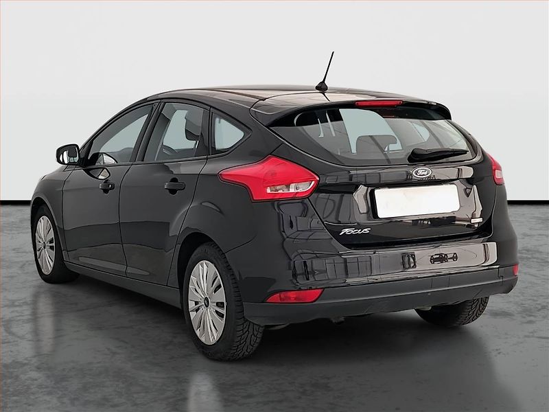 Ford Focus (2017) 1.0 EcoBoost, Serv.kniha - fotka 4 z 16