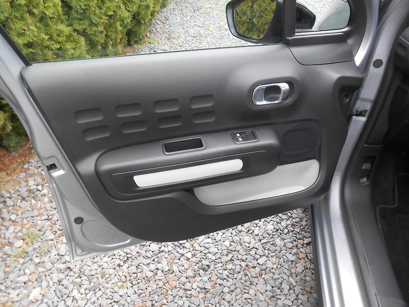 Citroën C3 NAVI,AIRBUMP,104TKm! - fotka 21 z 33