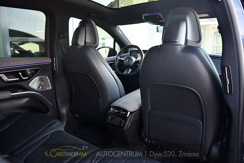 Mercedes-Benz EQS 450 AMG 4MATIC - fotka 18 z 57