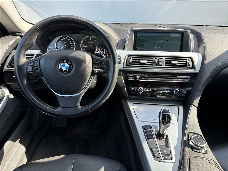 BMW Řada 6 640d 230 KW xDrive Gran Coupe - fotka 9 z 26