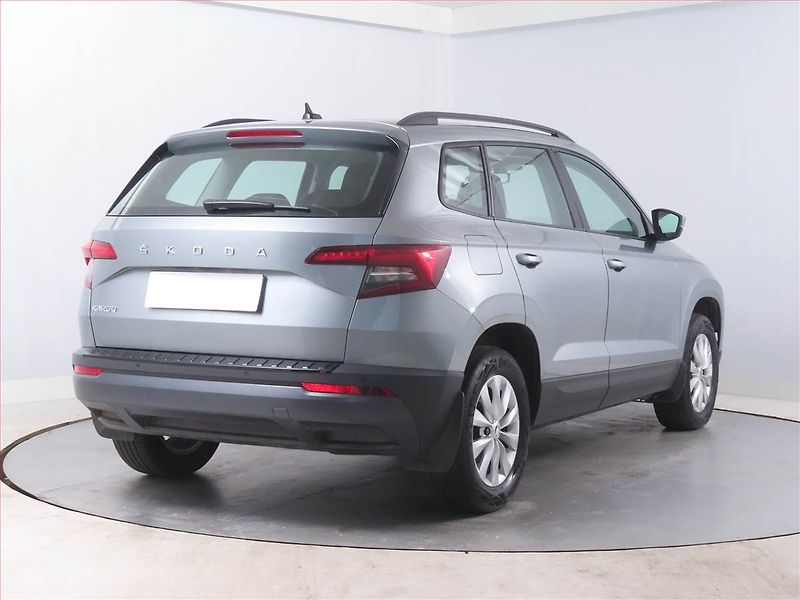 Škoda Karoq (2021) Ambition Plus 2.0 TDI - fotka 5 z 15