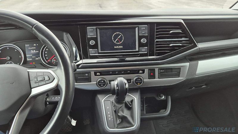 Volkswagen Multivan 2,0 TDi 110 kW - fotka 9 z 19