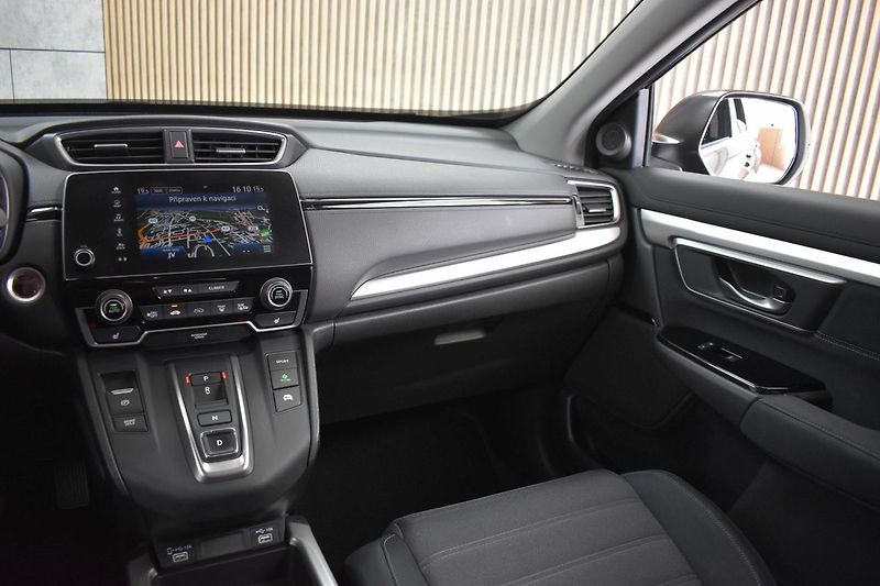 Honda CR-V 2.0 HYBRID KAMERA*KESSY*ACC* - fotka 9 z 34