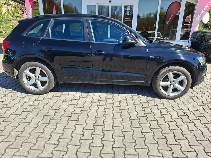 Audi Q5 (2012) 2.0TDI 105kW QUATTRO S-LINE - fotka 9 z 35