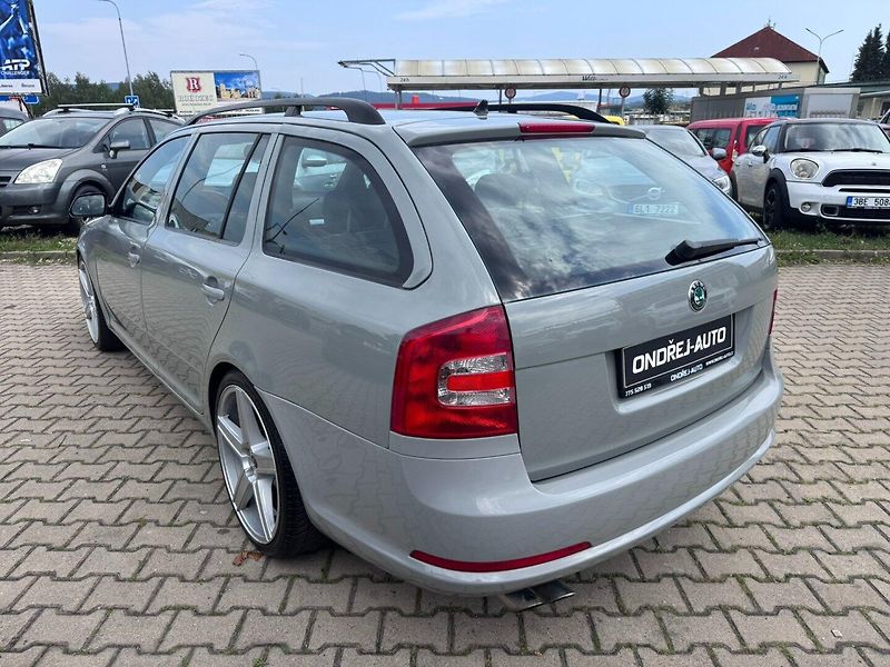 Škoda Octavia (2006) RS 2,0 FSI TURBO 147 KW STK - fotka 3 z 50