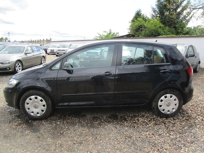 Volkswagen Golf Plus 1,9TDI - 77KW - NOVÁ STK - fotka 3 z 21