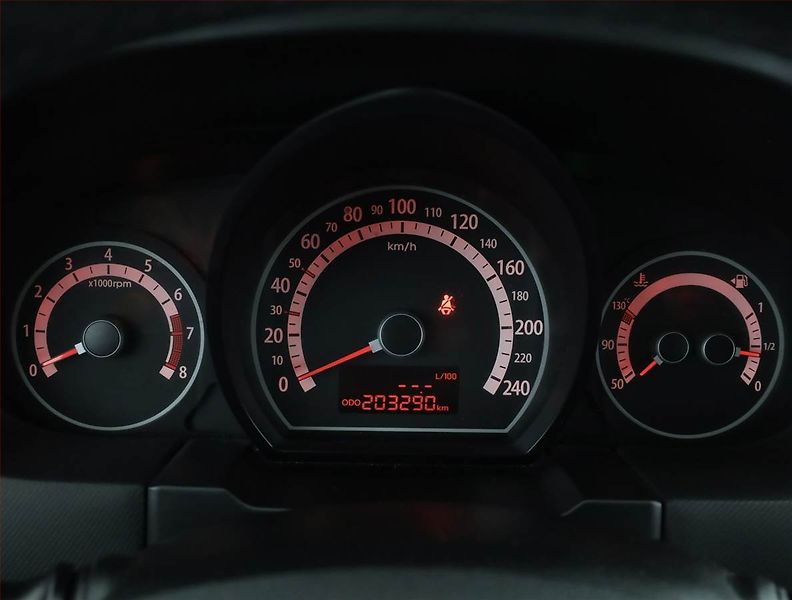 Kia Ceed (2010) 1.4 CVVT, po STK - fotka 9 z 15