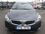 Kia Ceed 1,4i ČR ! NAJ.94000 km !!! Ser - náhled 4