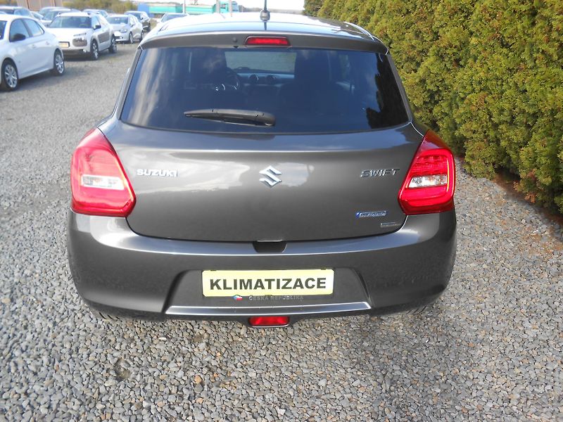 Suzuki Swift 1.0SHVS-HYBRID,KAMERA,LED - fotka 38 z 38